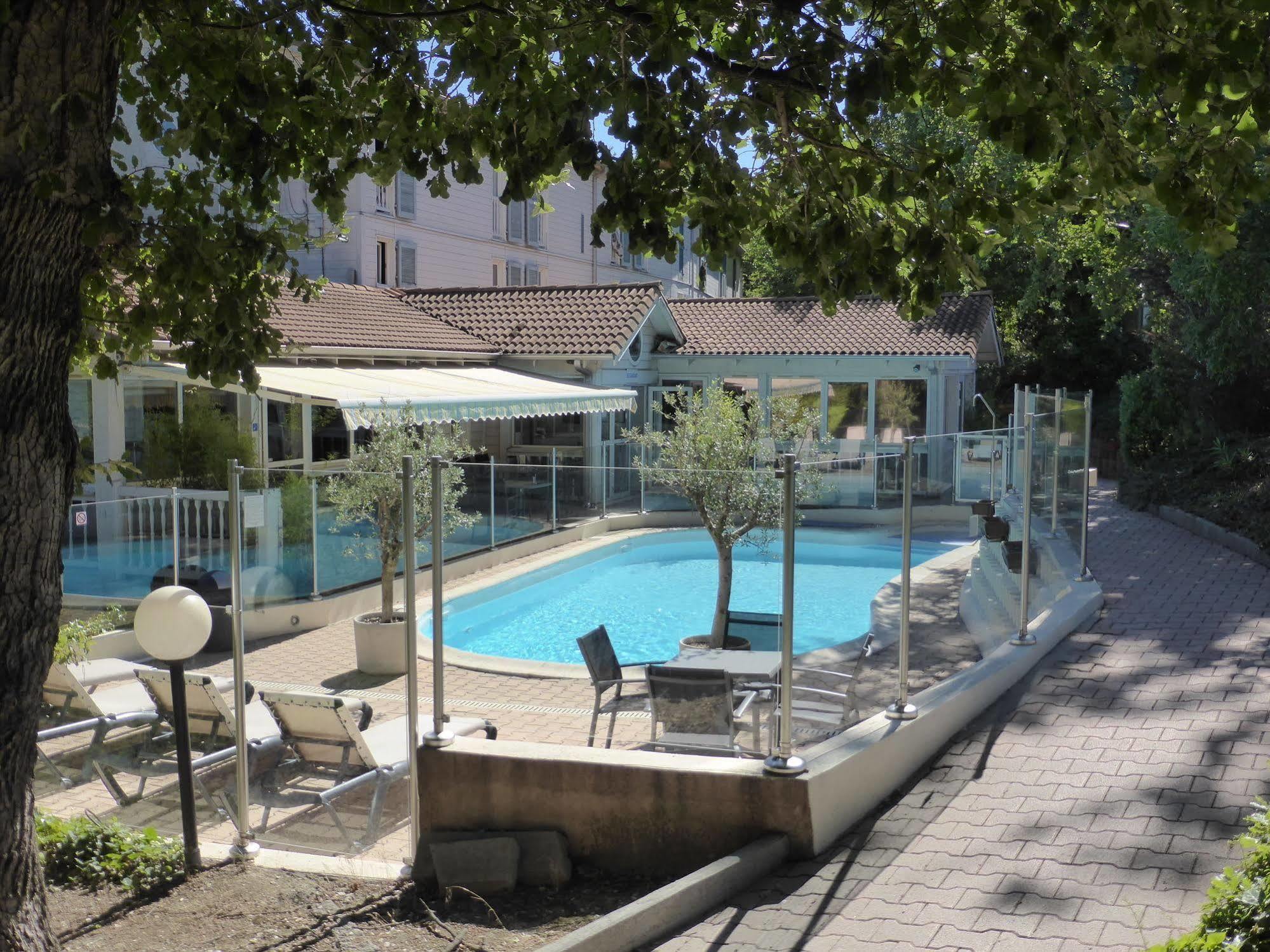 Hotel & Restaurant Heliotel Montferrier-sur-Lez Екстер'єр фото