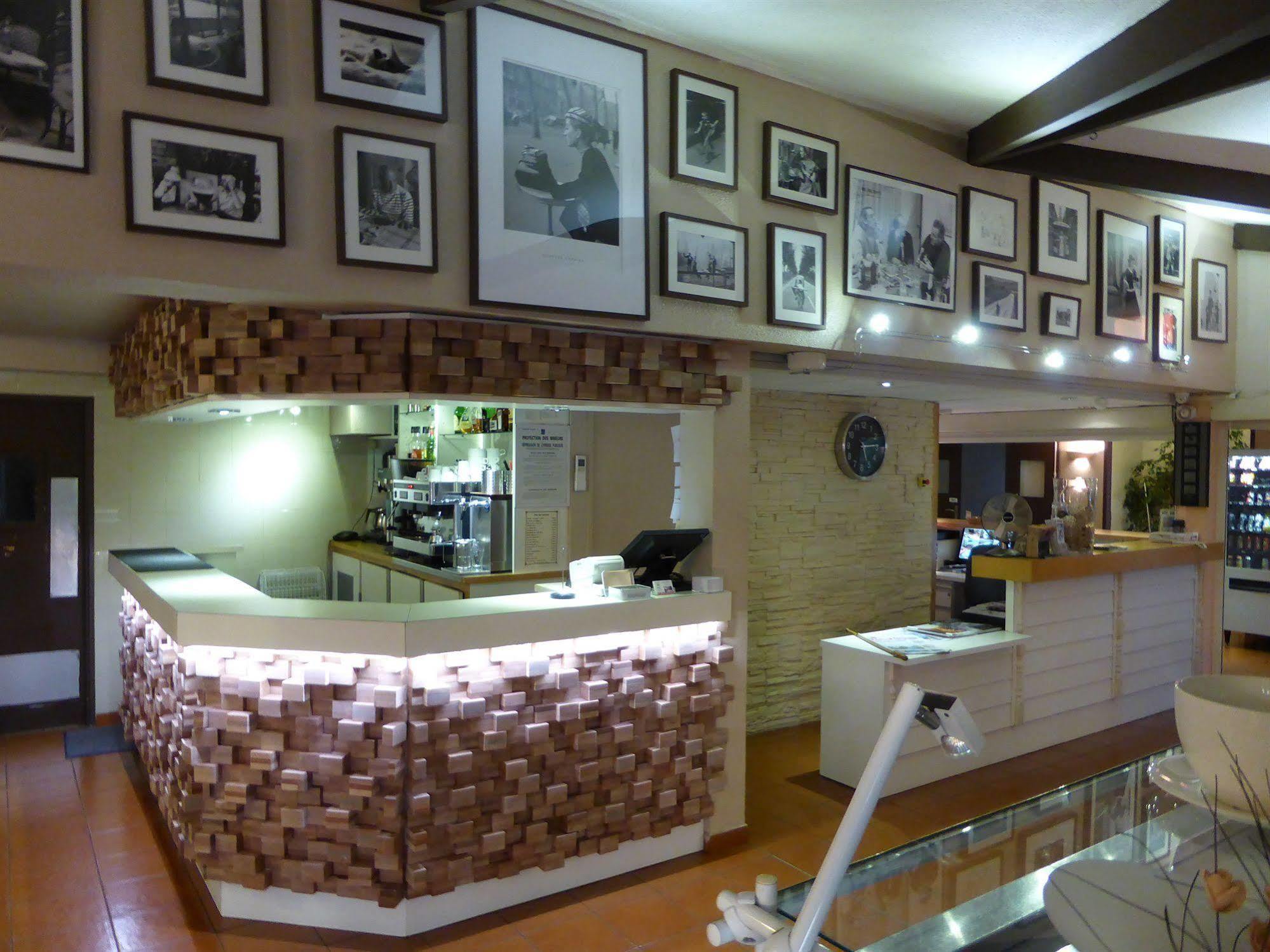 Hotel & Restaurant Heliotel Montferrier-sur-Lez Екстер'єр фото